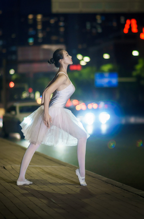 体育新闻中心联合平台探索体育创作者商业变现模式,体育界的新闻