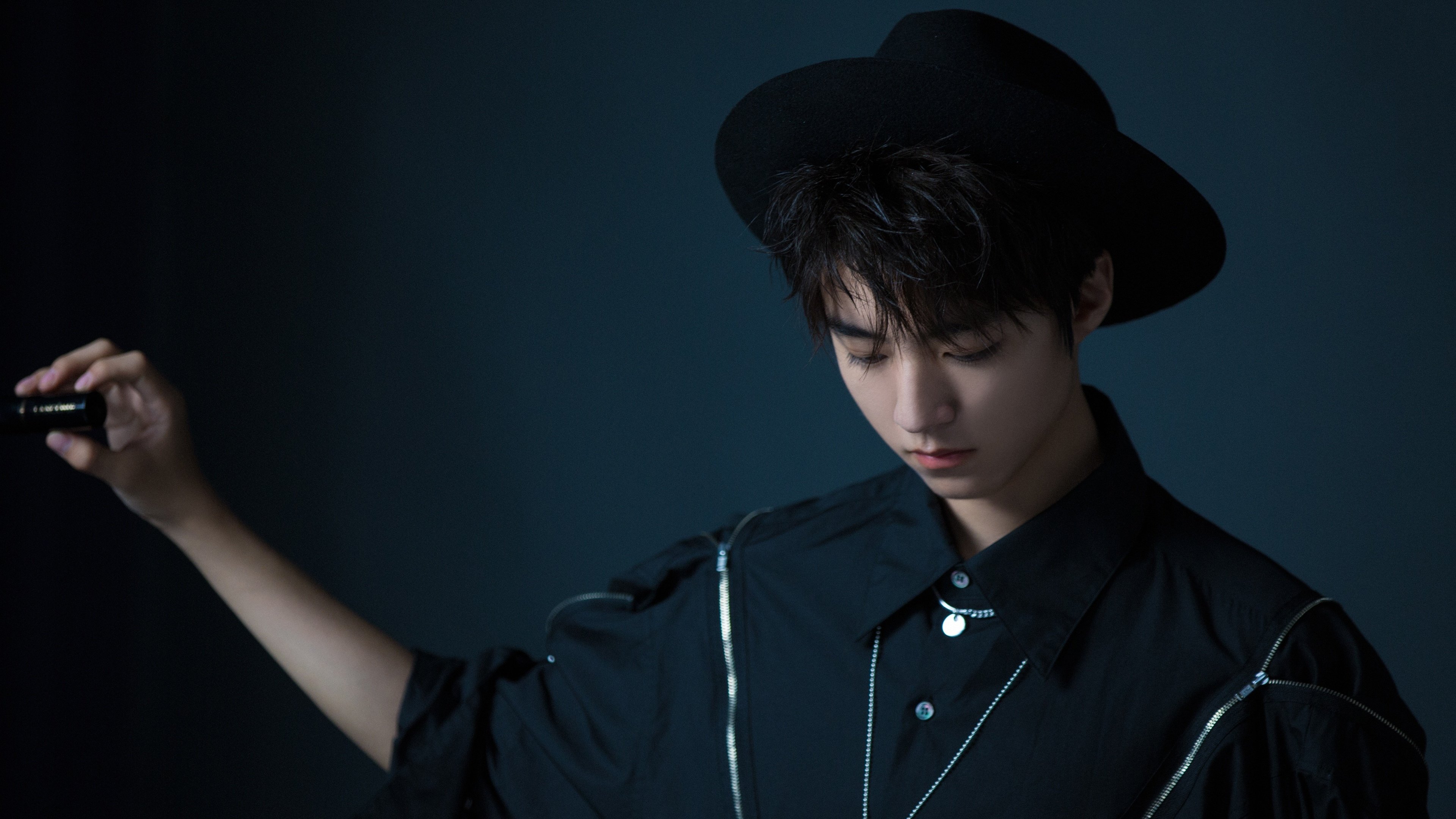 体育服装品牌联名产品走红社交媒体，著名体育品牌服装品牌