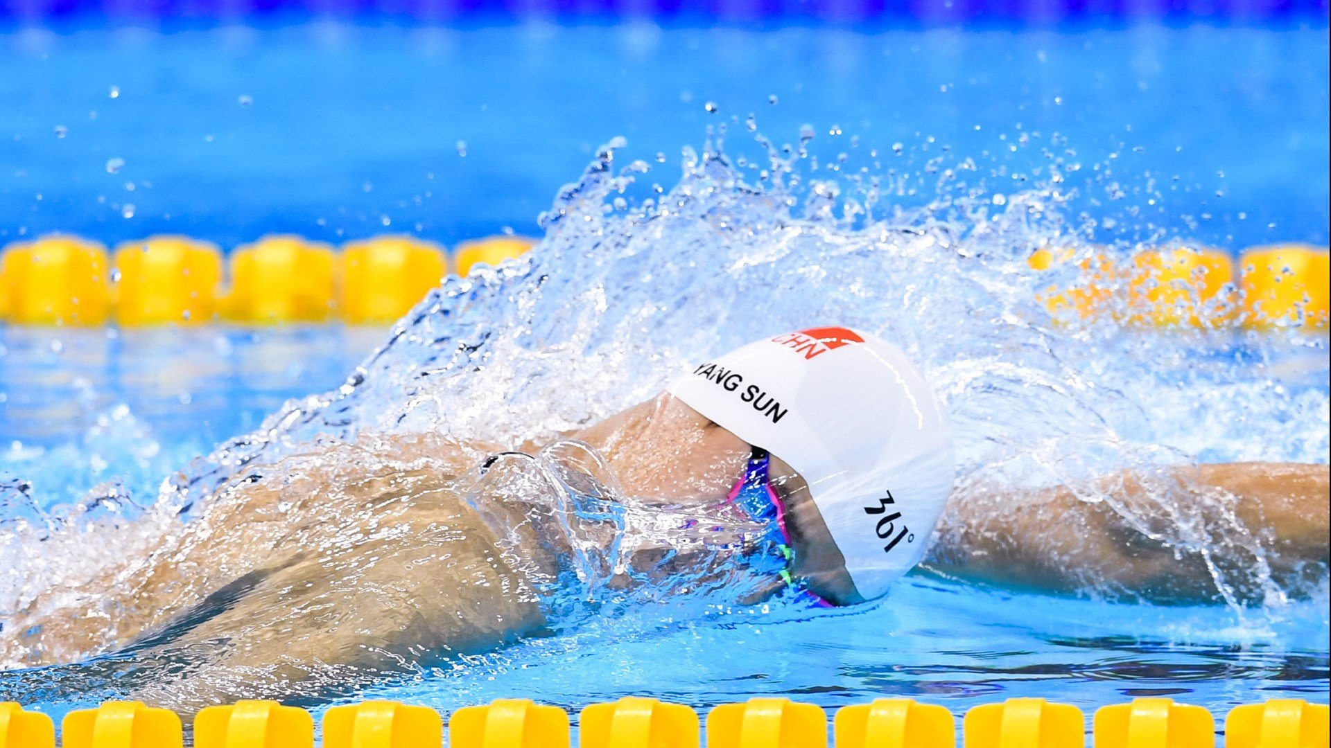 《Faker：十年不败的传奇路，未来可期》，faker职业多少年